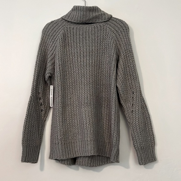 Cloth by Design Women's Long Sleeve Pointelle Turtleneck Sweater - Picture 3 of 9